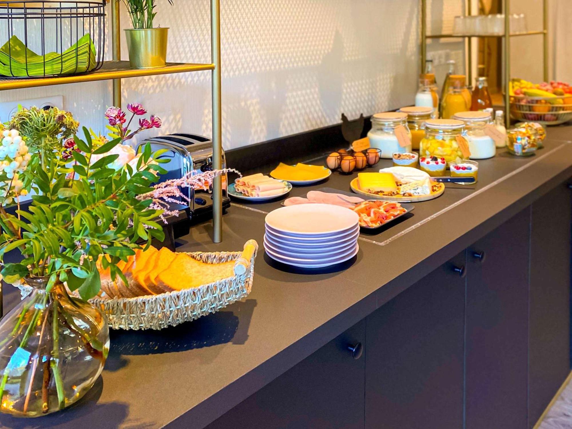 Ibis Styles Rennes Cesson Cesson-Sevigne Exterior foto