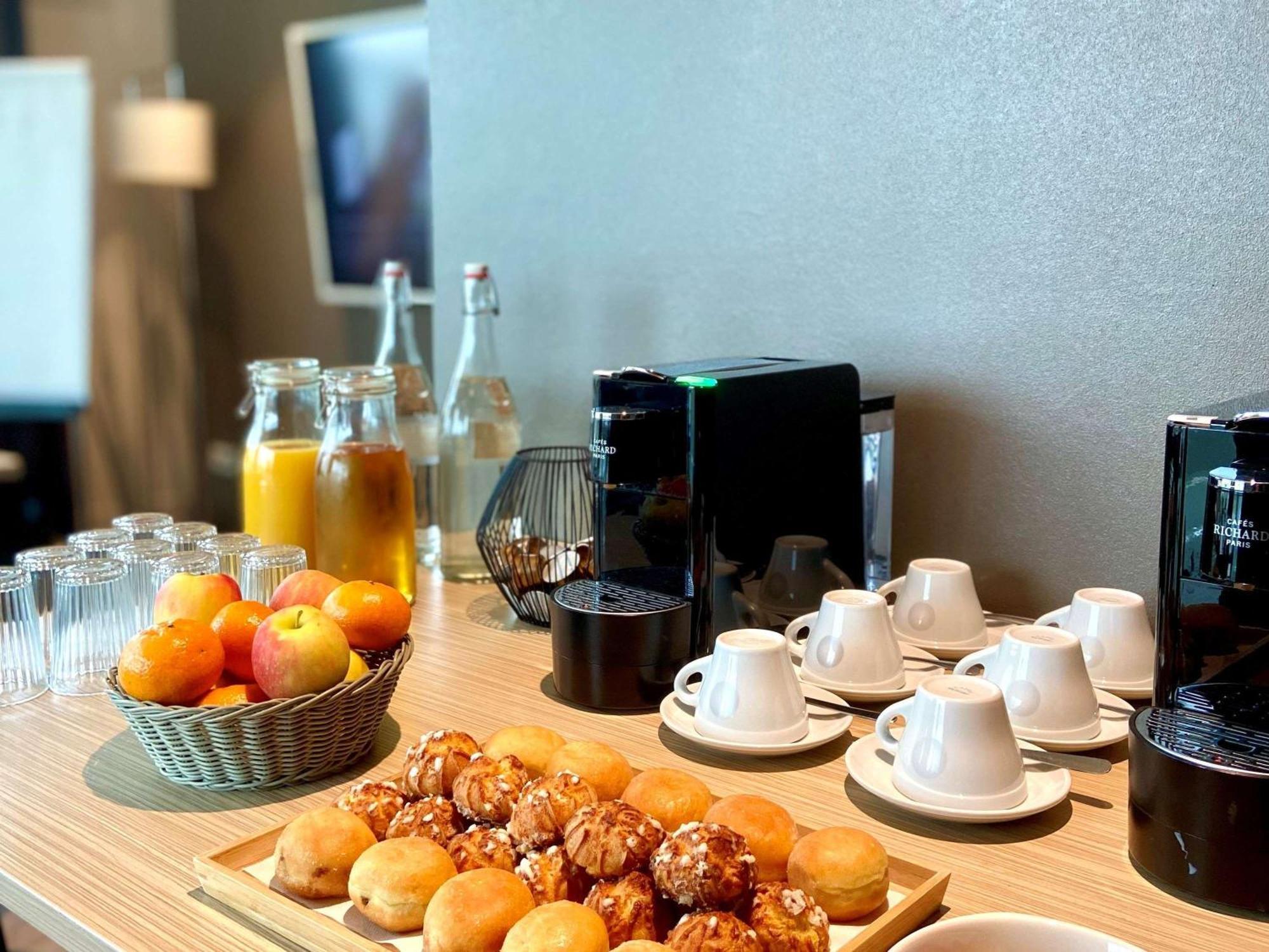 Ibis Styles Rennes Cesson Cesson-Sevigne Exterior foto
